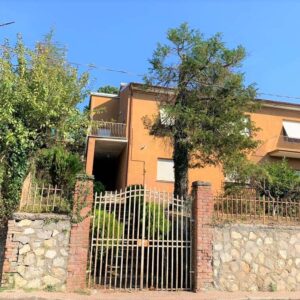 MERCATALE - VENDITA VILLA