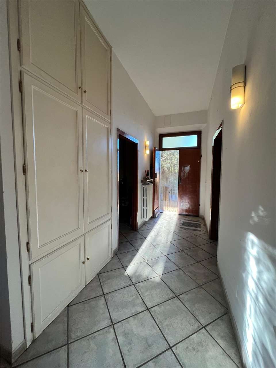 imm_14676-20251130191128-1280