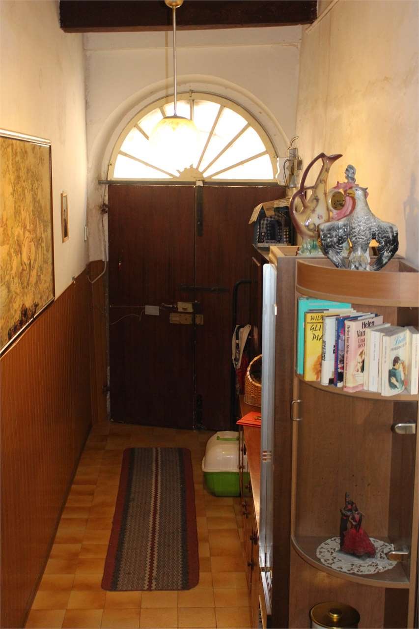 imm_2713-1280