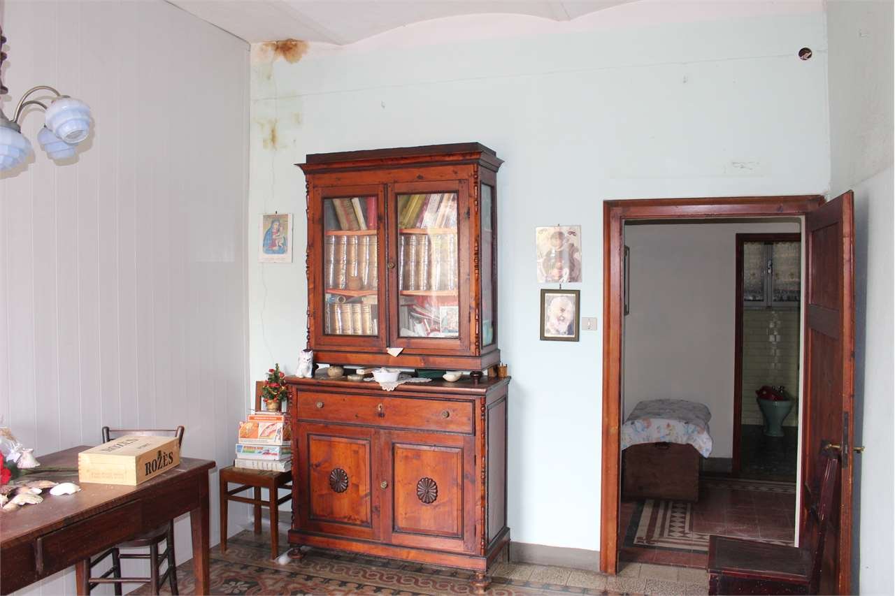imm_4198-1280-